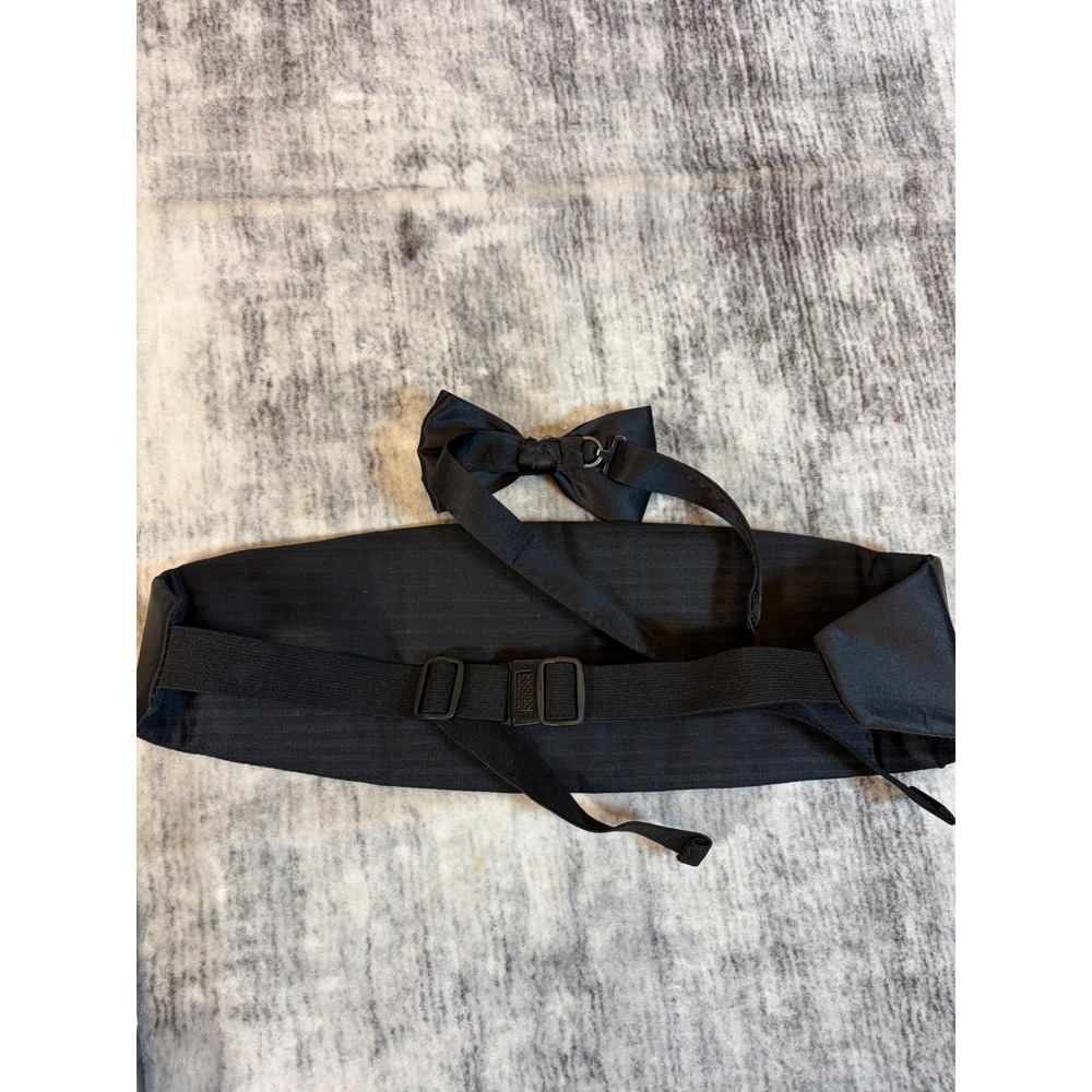 Vintage Marshall Stuart Mens Black 100% Silk Cummerbund / Bow Tie Set 1303-0015 - Picture 5 of 5